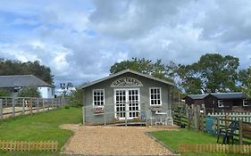 Owls Nest Log Cabin